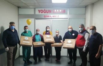 Beykoz Belediyesi, yılbaşında da sağlık çalışanlarını unutmadı